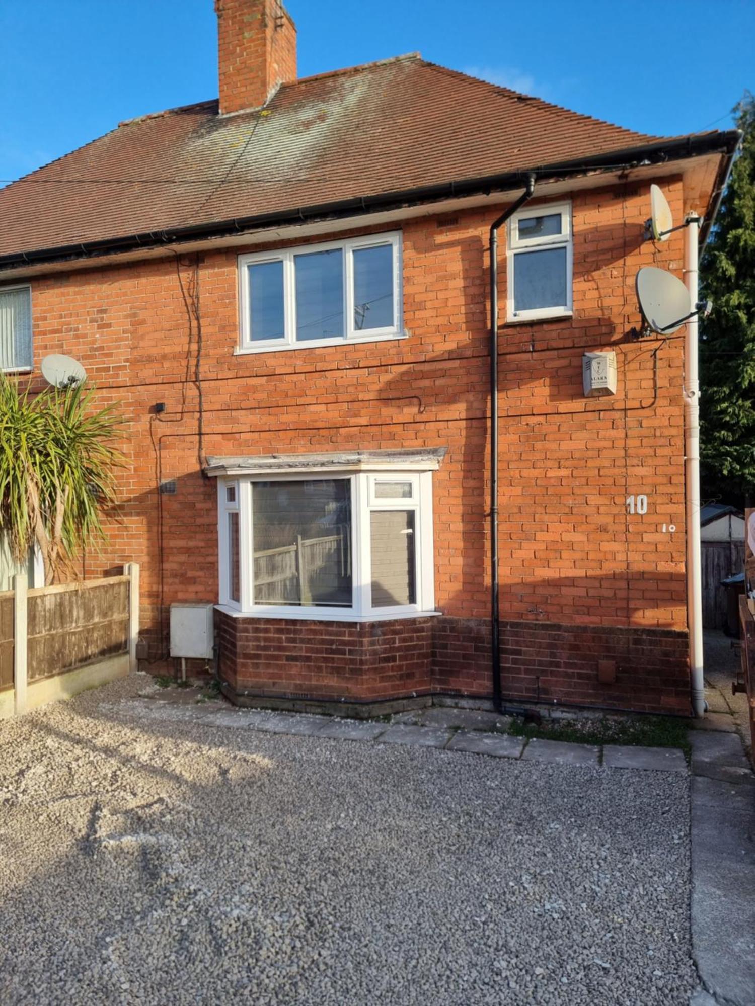 Dulverton House - 3 Bed House /sleeps 6+ Driveway+close To M1 Ferienhaus *